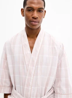 Lightweight check robe