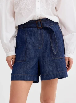 Lightweight denim belted short