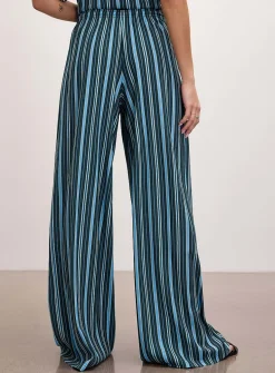 Lightweight piqué knit wide-leg pant