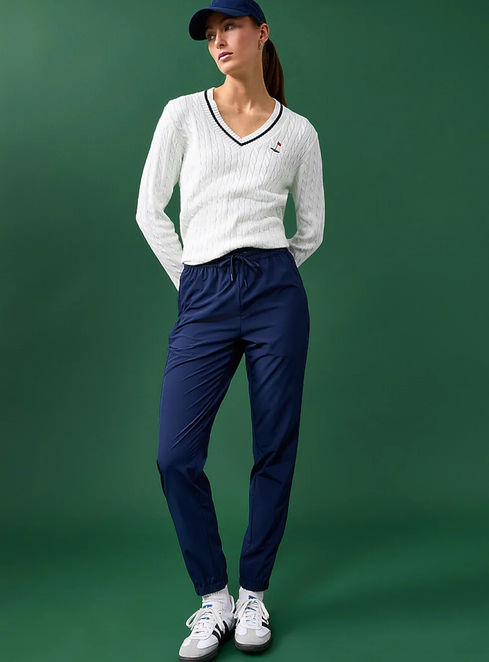 Lightweight stretch fabric joggers