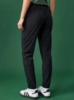 Lightweight stretch fabric joggers
