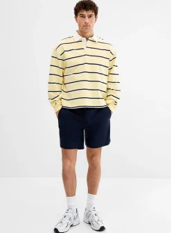 Lightweight stretch nylon short