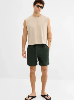 Lightweight stretch nylon short