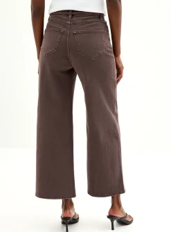 Lily Short cropped coloured jean
