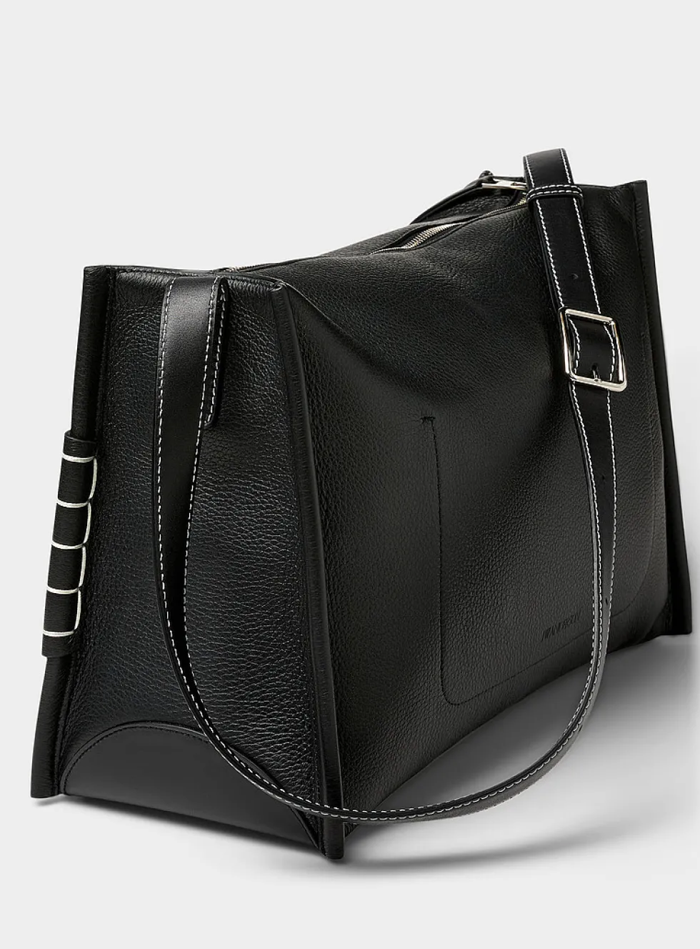 Loafer grained leather bag