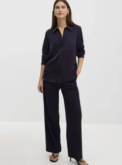 Loose fluid satin shirt