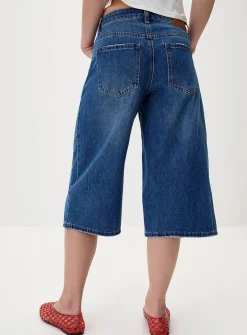 Loose low-rise jort