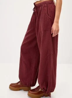 Loose organic cotton gauze jogger