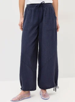 Loose organic cotton gauze jogger