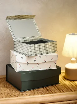 Lovely tulips jewellery box