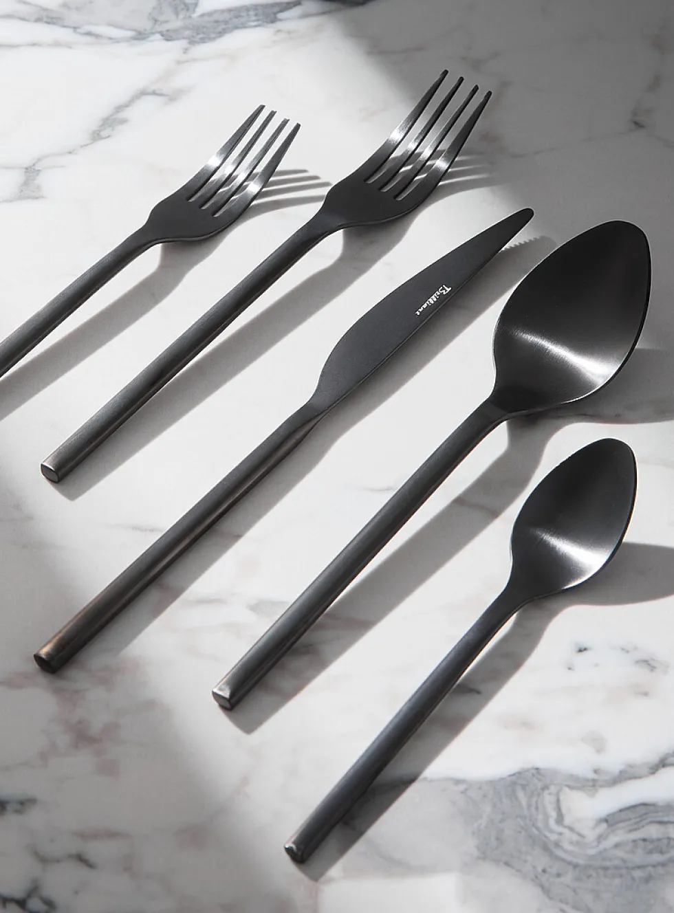Maison black stainless 18/10 steel utensils