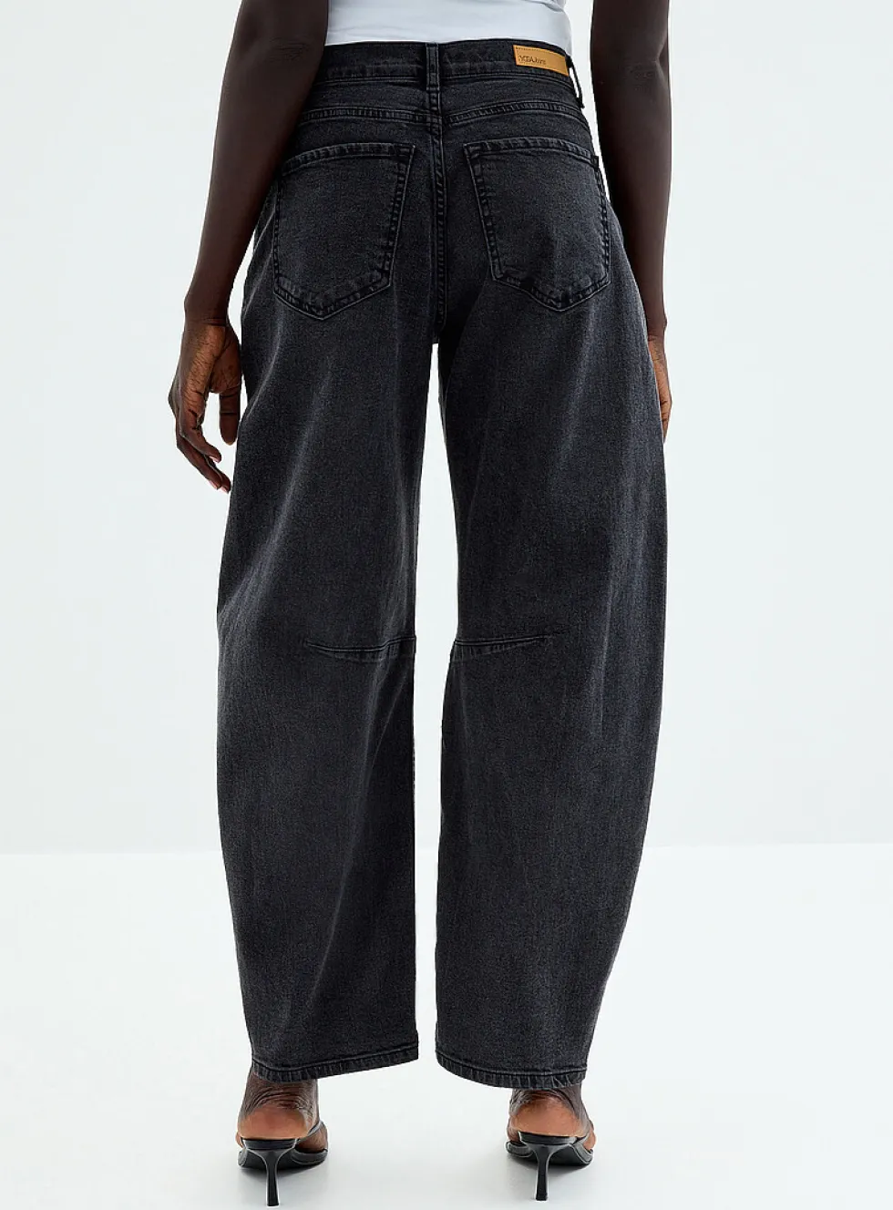 Megan dark-grey jean
