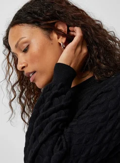 Mermaid-scale sweater