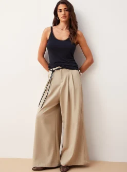 Micromesh hem peachskin cami