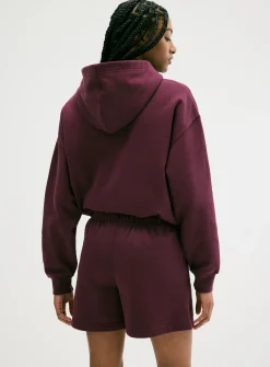 Mid-thigh fleece short