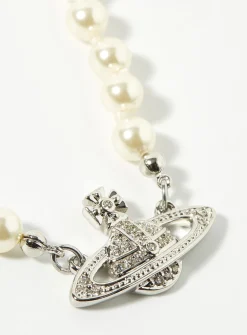 Mini bas relief necklace