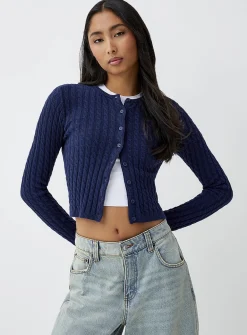 Mini-cable cropped cardigan