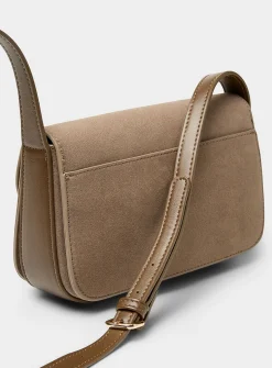 Minimalist crossbody bag