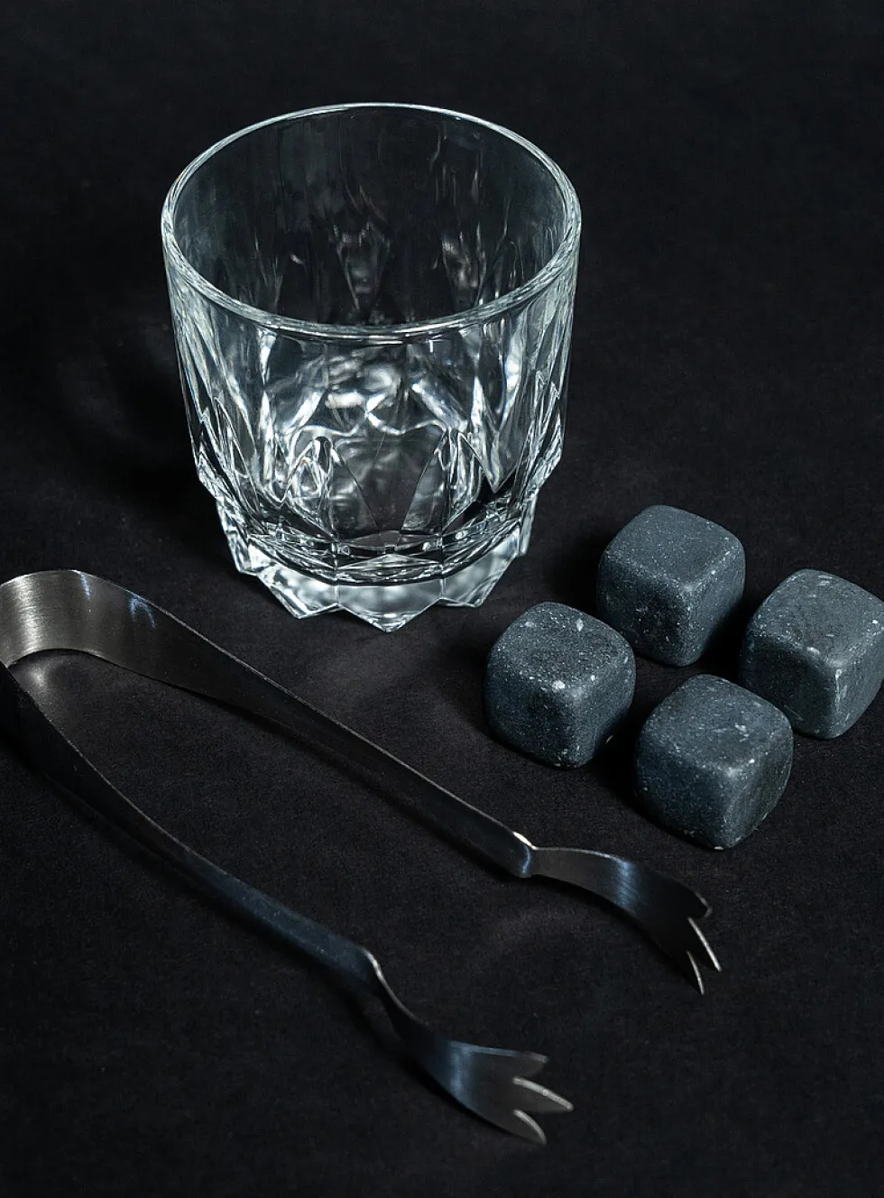 Mixology Master cocktail and food smoking gift set