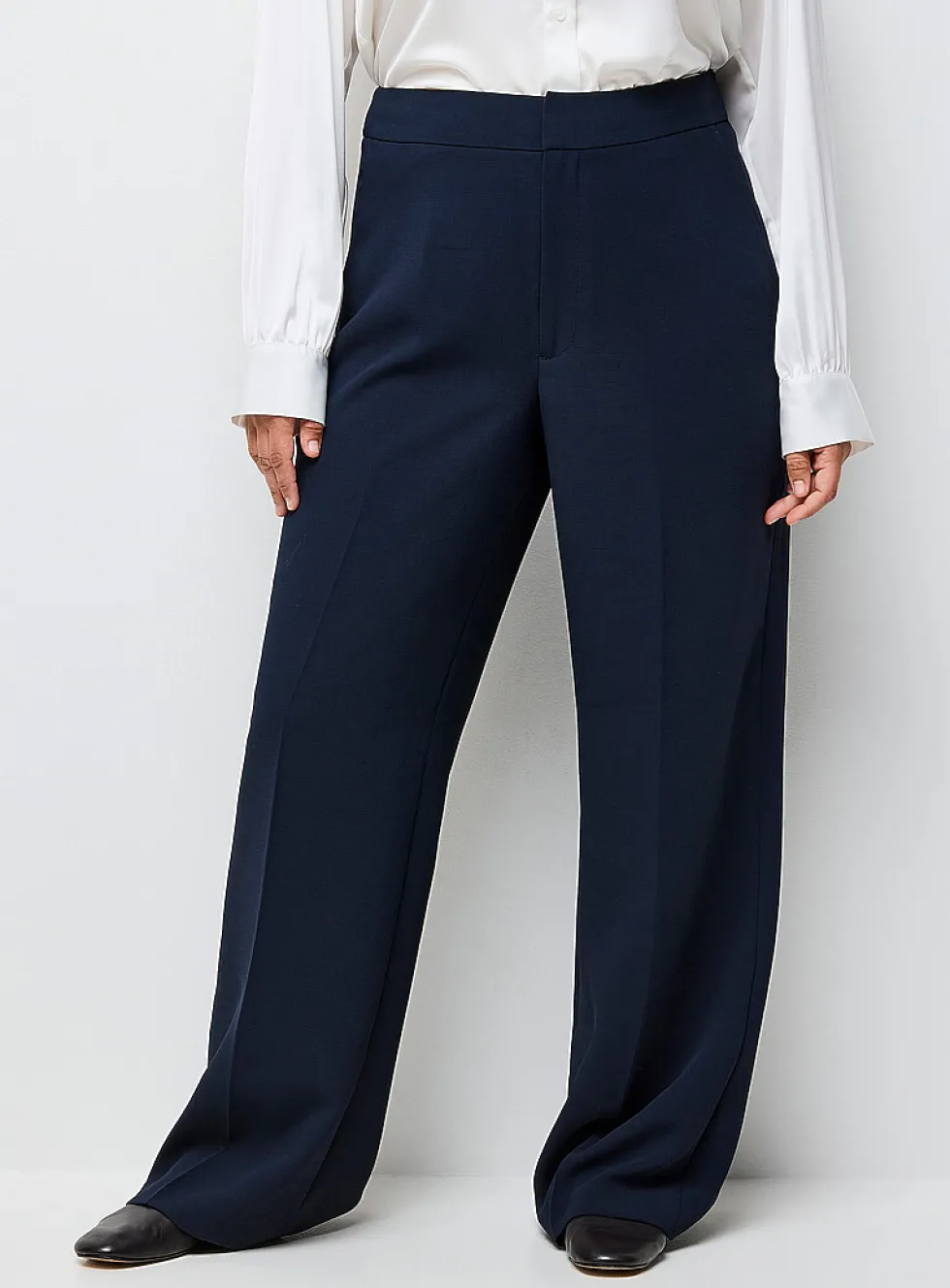 Moderne textured crepe pant