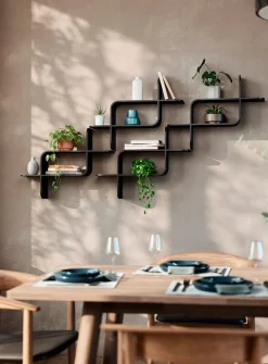 Montage wall shelf