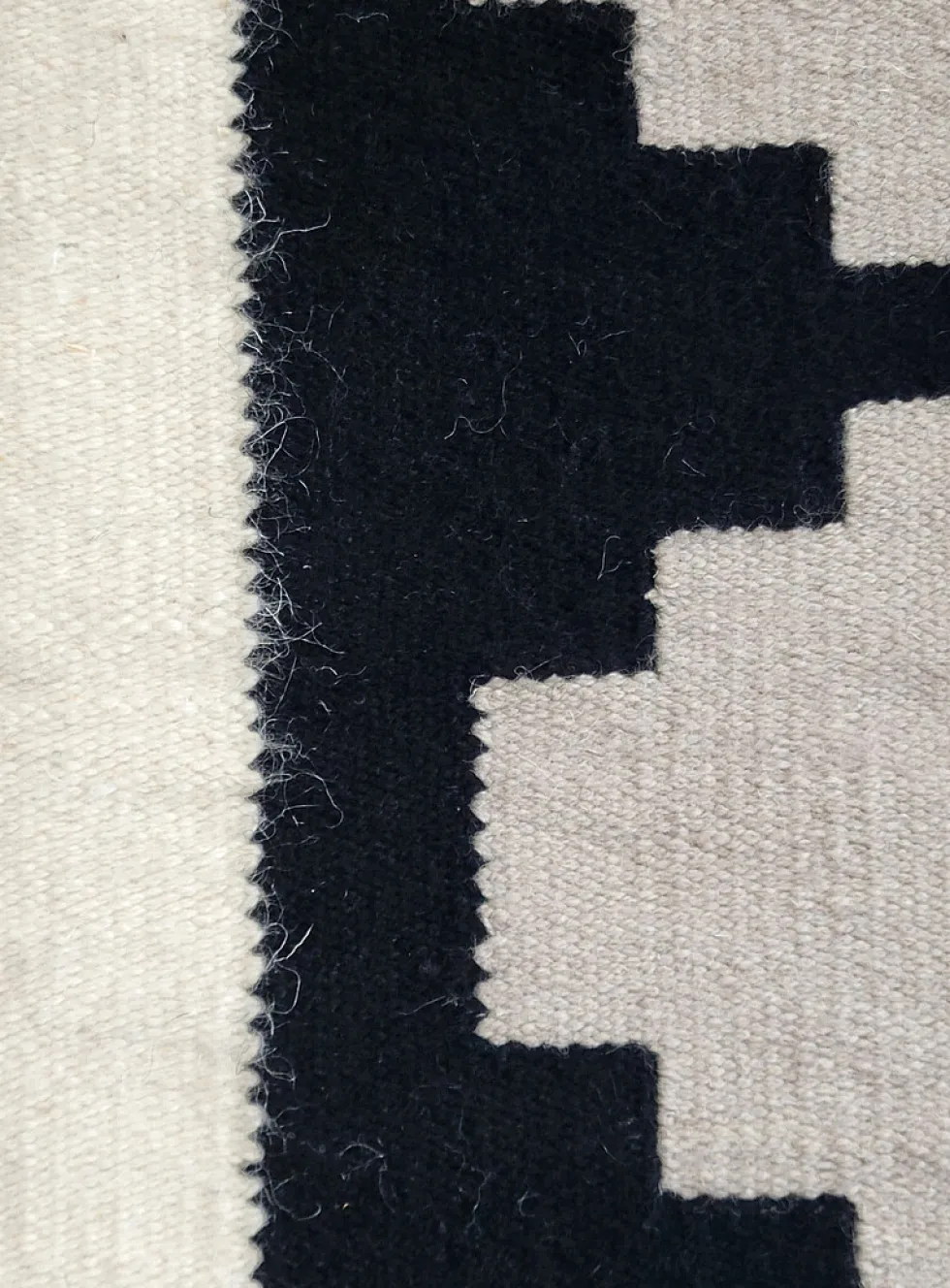 Nala woven rug