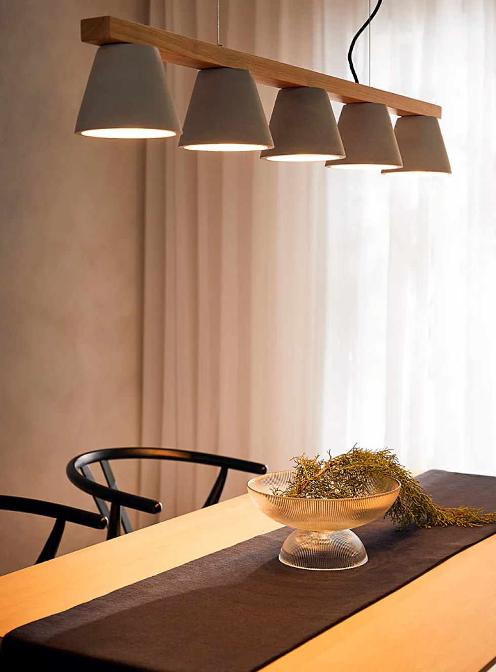 Natural hanging lamp