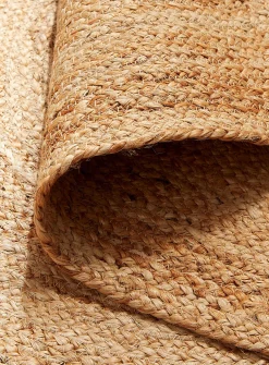 Natural jute oval rug