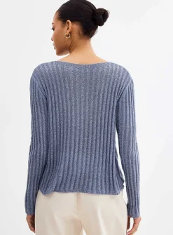 Natural texture fine-knit sweater