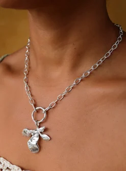Oleander sterling silver medallion chain