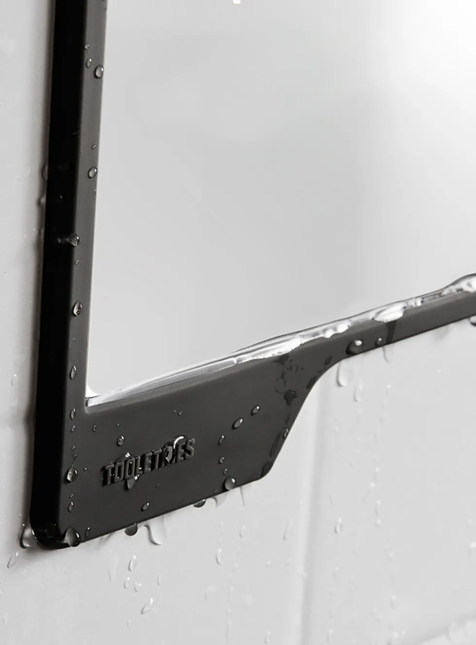 Oliver shower mirror