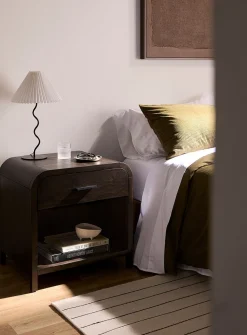 One-drawer curved side table