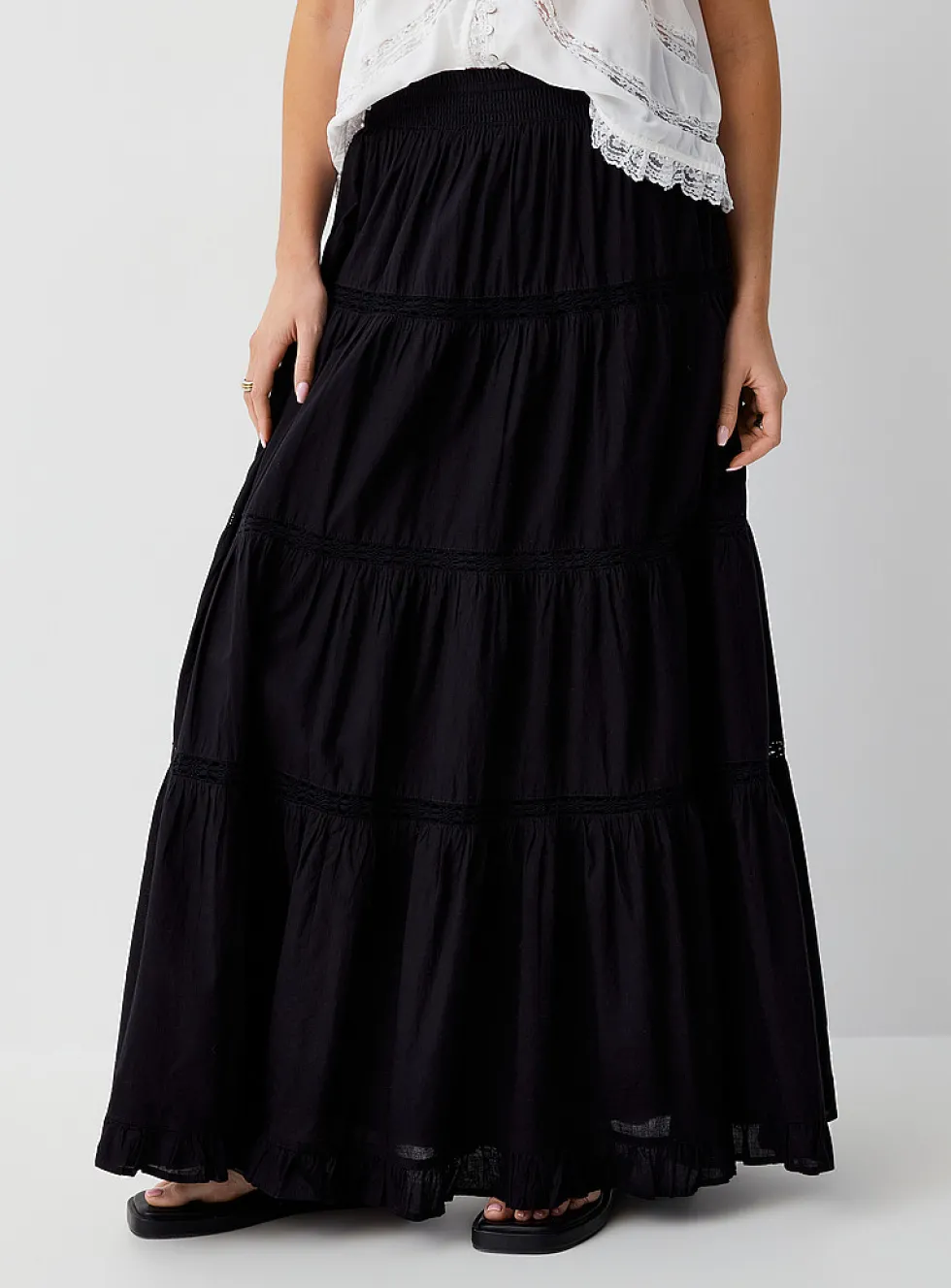 Openwork strips maxi tiered skirt