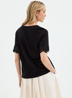 Organic cotton broderie anglaise slub T-shirt