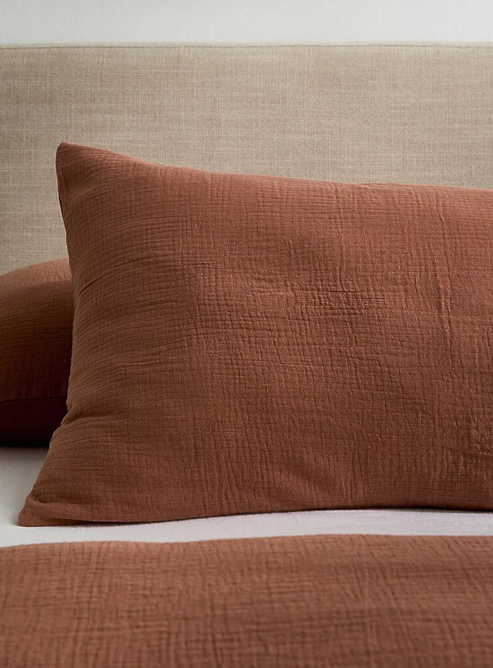 Organic cotton gauze body pillow sham