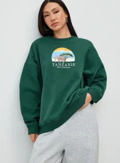 Oversized destination fleece sweatshirt