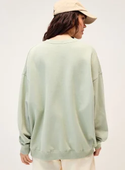 Oversized destination fleece sweatshirt
