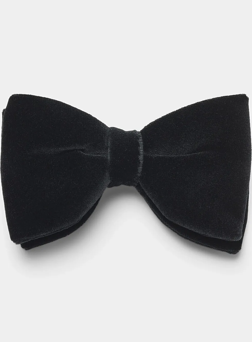 Oversized rich velvet bow tie