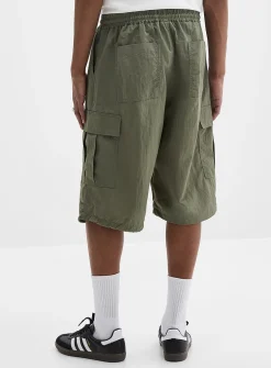 Parachute cargo Bermudas