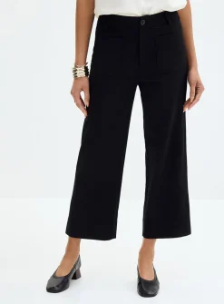 Patch-pocket stretch twill pant