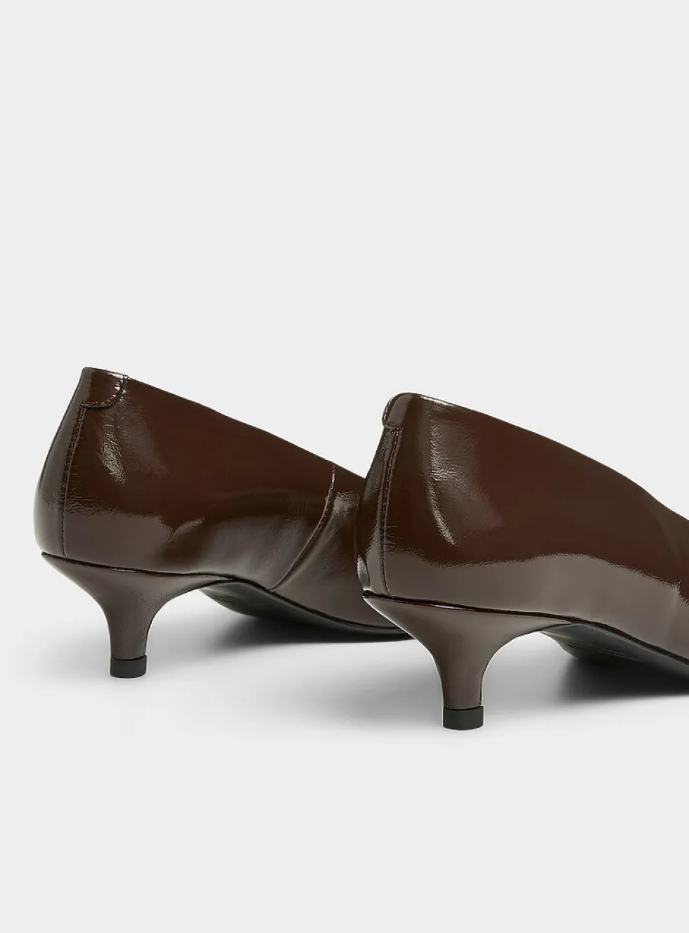 Patent leather kitten heel pumps