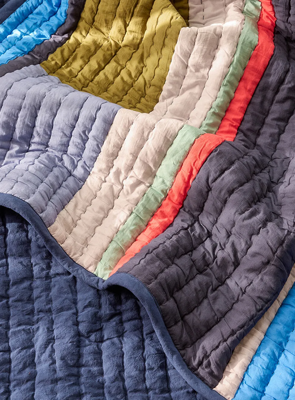 Pavilion colour blocks quilted blanket