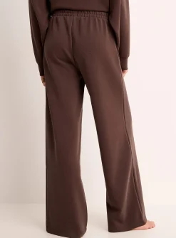 Peachskin-feel straight-leg lounge pant