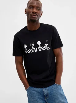 Peanuts and the gang T-shirt