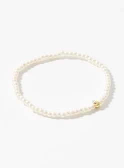 Pearly-bead gold-accent bracelet