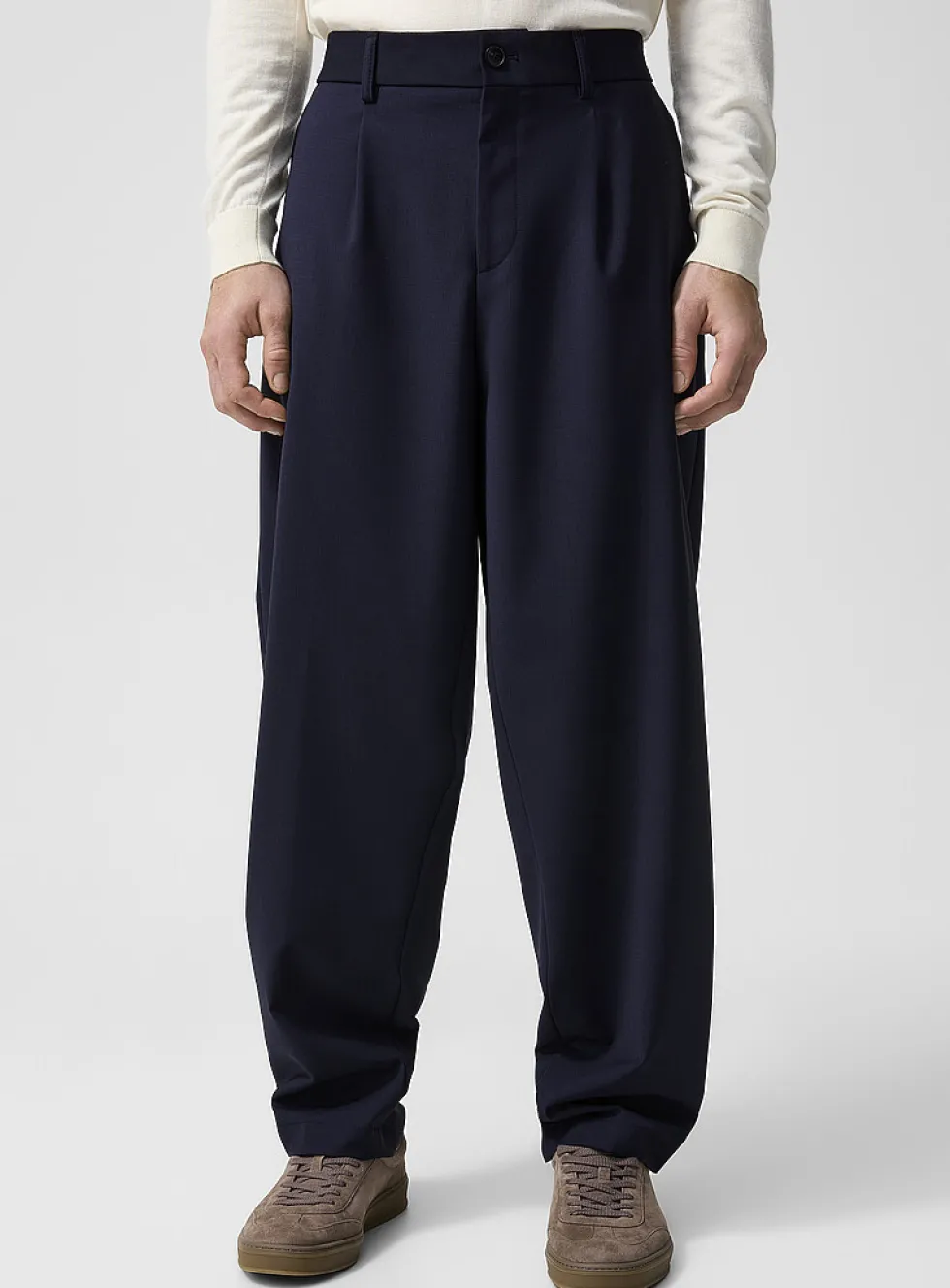 Performance casual pant
