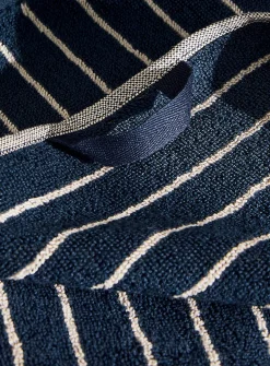Pinstriped organic cotton towels