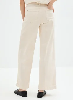 Plain colourful stretch jean