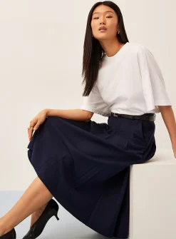 Pleated belted flared skirt