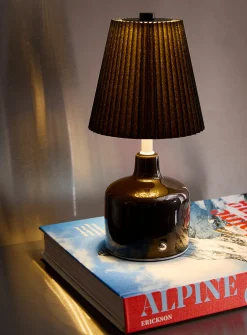 Pleated lampshade rechargeable touch table lamp